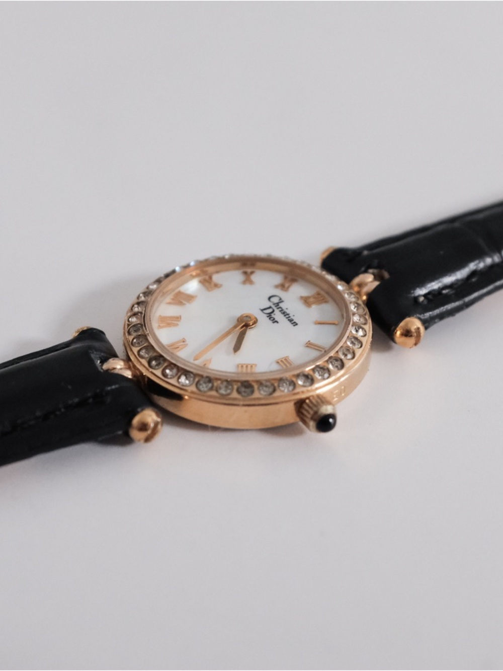 Vintage Dior Gold-Tone Crystal Bezel Watch with Black Leather Strap - Picture 4 of 10